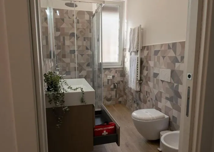 Metro A - Hedera & Bloom Apartment Rom
